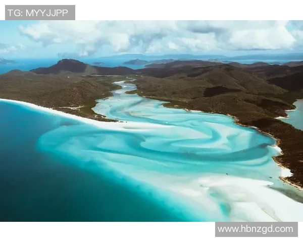 莱昂纳德随队前往北昆士兰，疑似海滩暴露身体